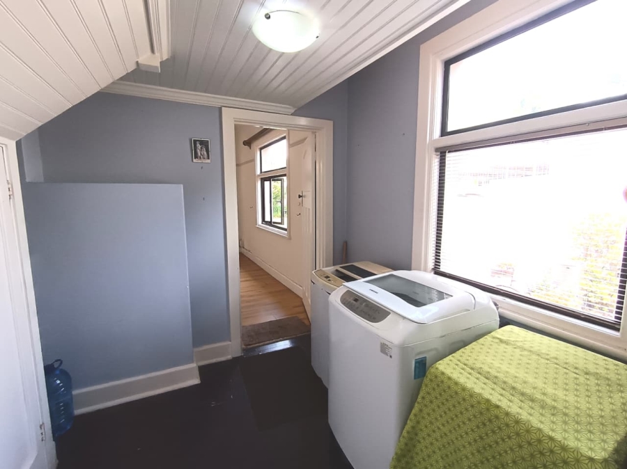 7 Bedroom Property for Sale in Walmer Eastern Cape